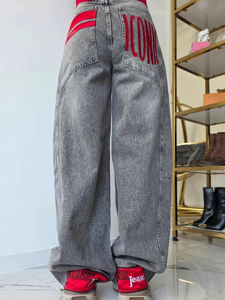 Дънки Iconic Jeans