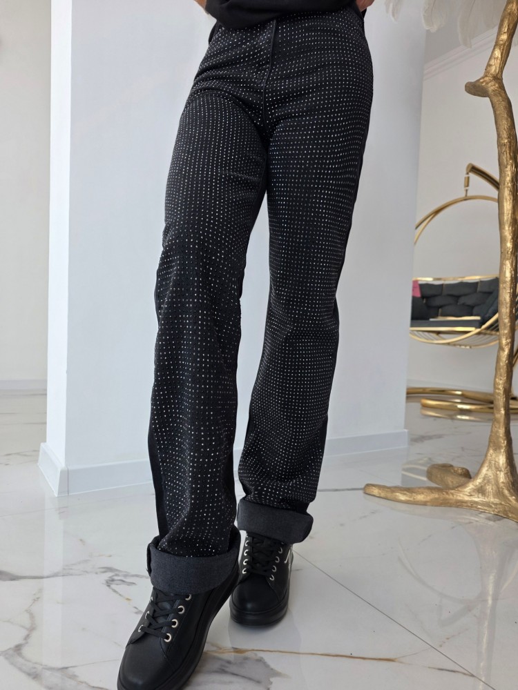 Дънки с блестящи камъчета