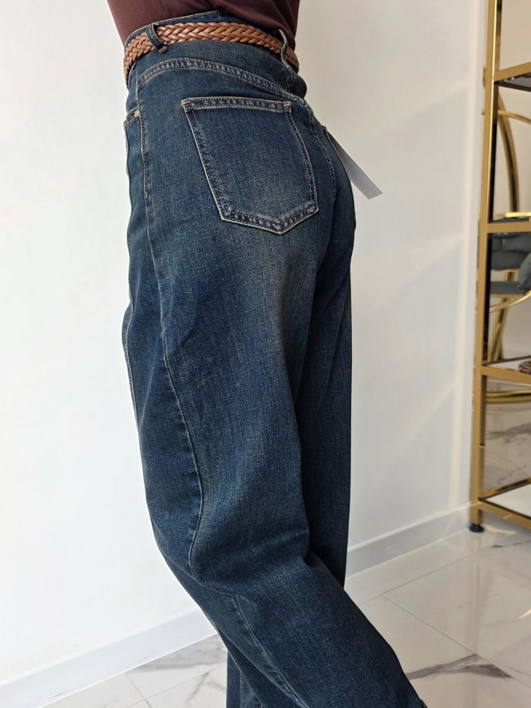 Дънки с жестока кройка Luxe Fit