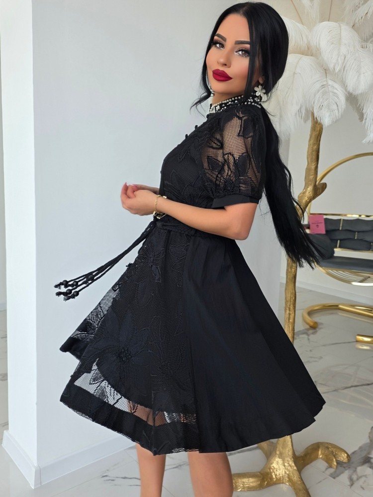 Дантелена рокля  Pearl Lace Elegance