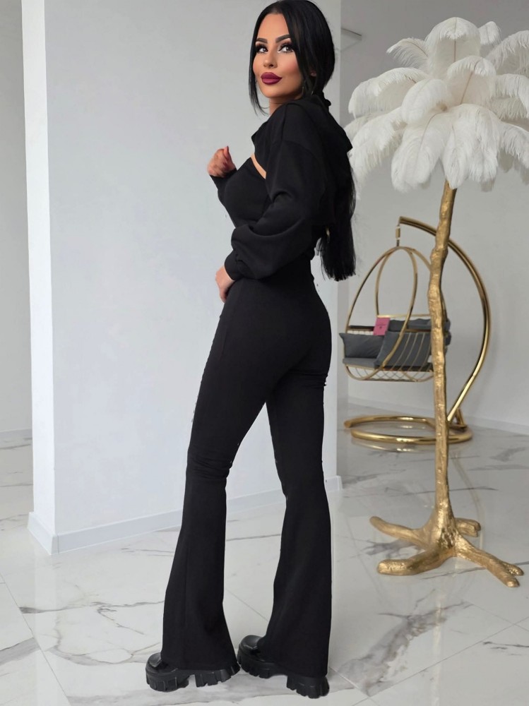 Екип  от три части