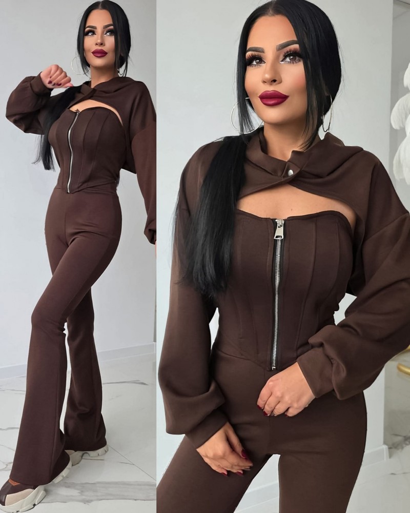 Екип от три части Екип от три части