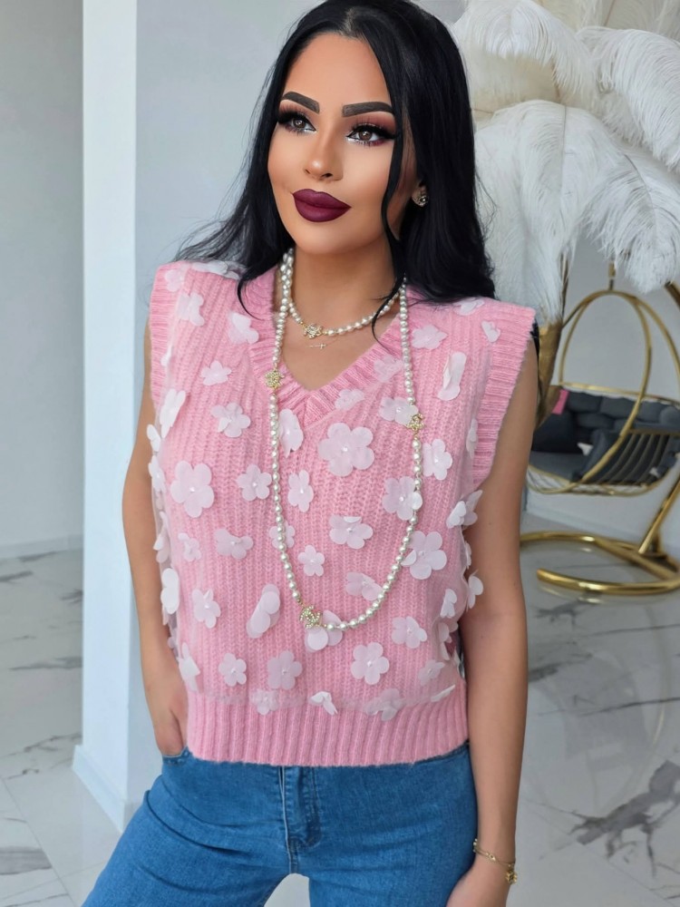 Елек с 3d цветя в розово