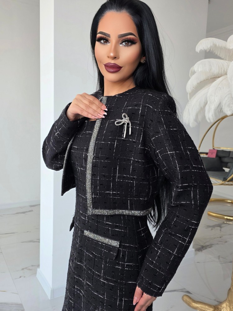 Комплект сако и рокля в черно