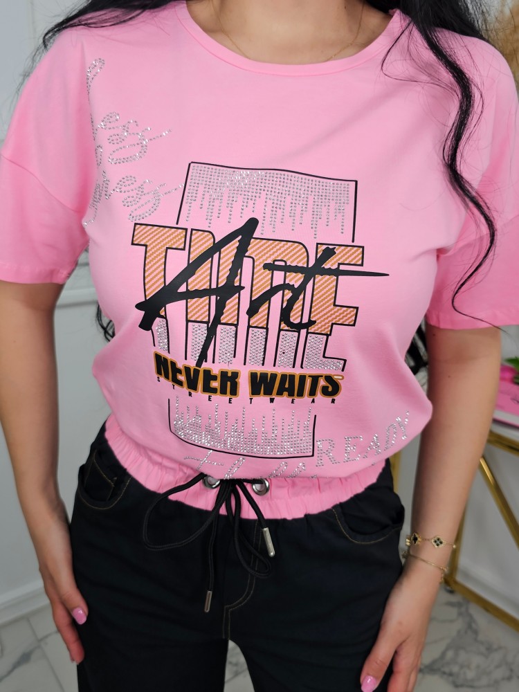 Комплект тениска  и дънки Pinki