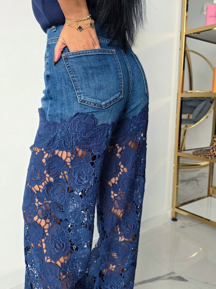 Красиви дънки Lace Denim