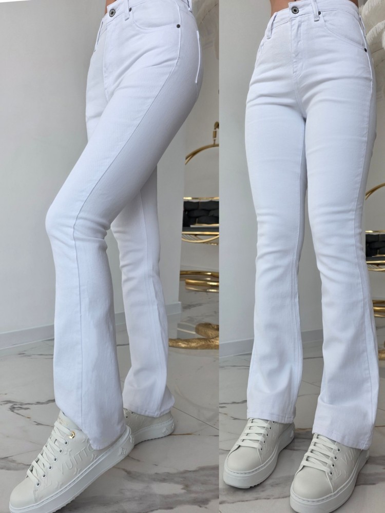 Ластични дънки Bella