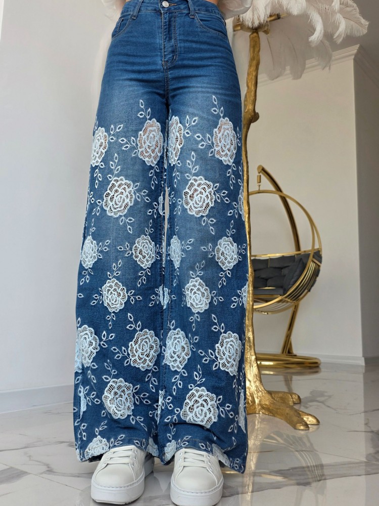 Лимитирани дънки Denim Bloom