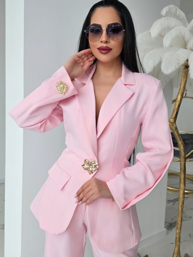 Луксозен костюм Baby pink