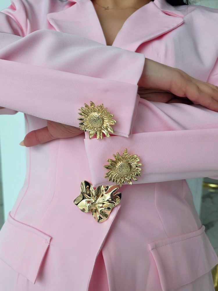 Луксозен костюм Baby pink
