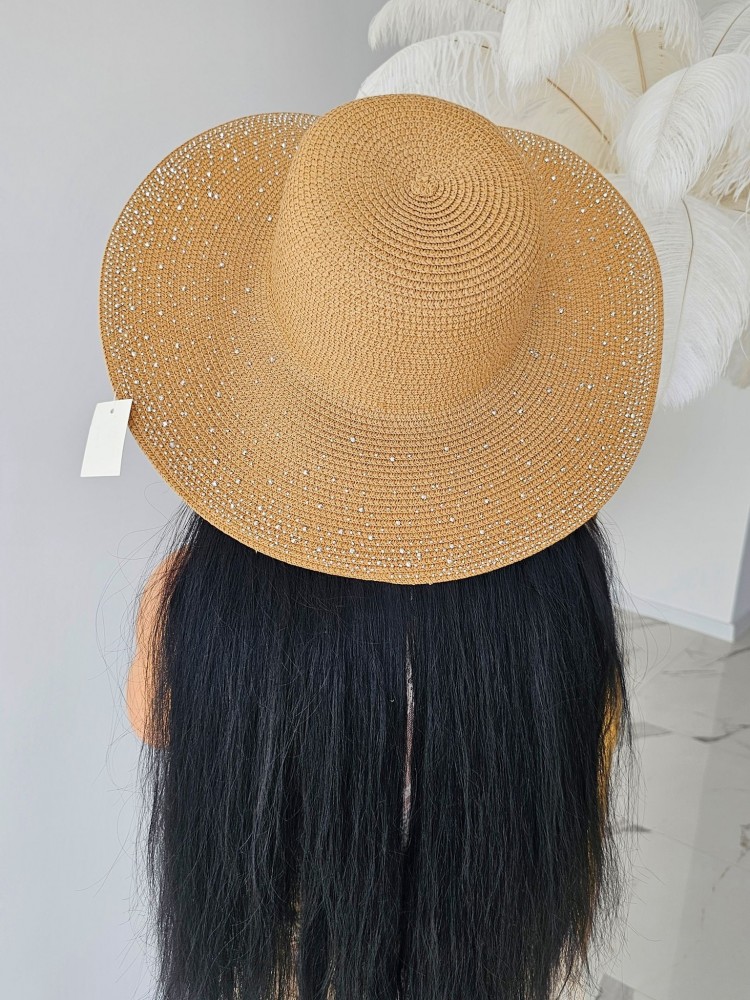 Луксозна капела Crystal beige