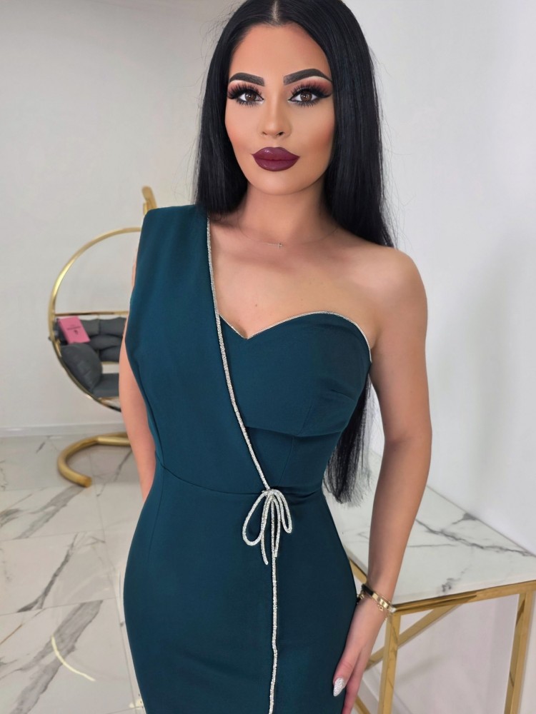 Луксозна рокля цвят емералд