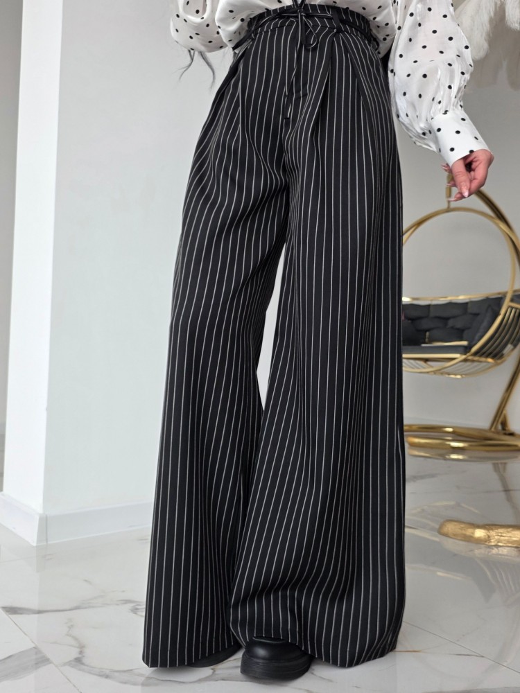 Панталон Black and white