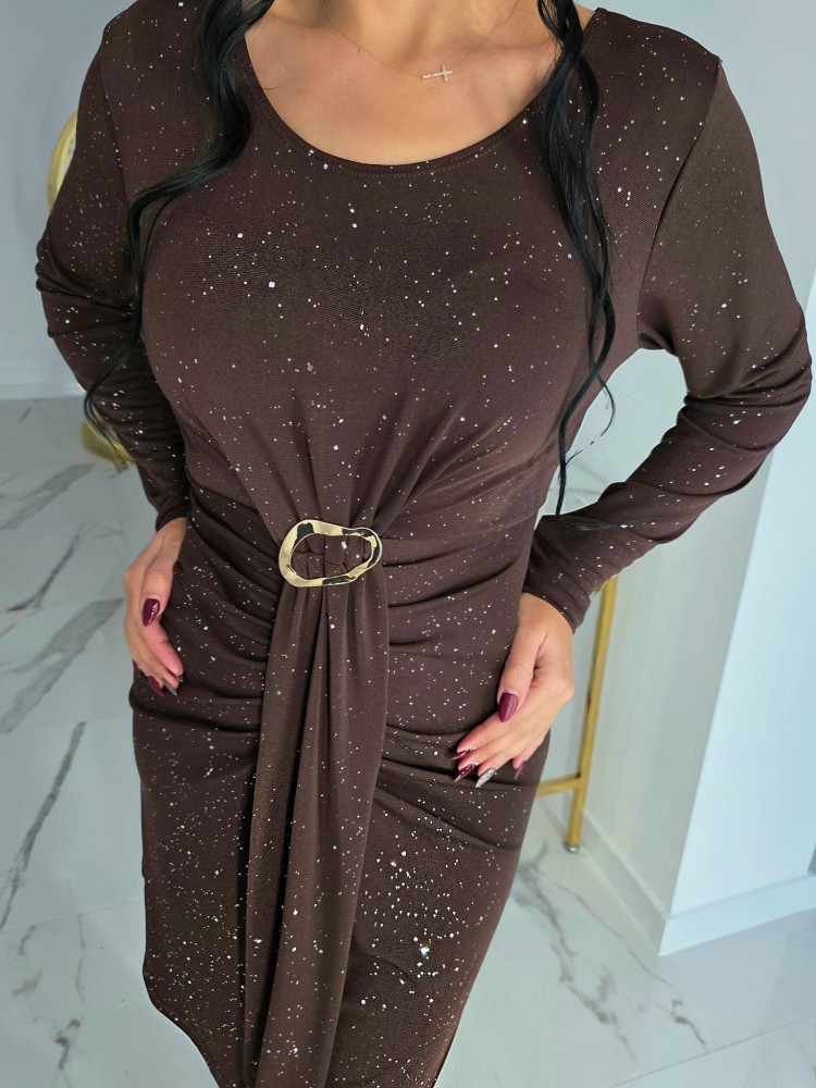 Празнична рокля със златист акцент