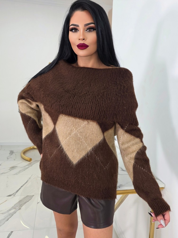 Пухкав пуловер Holiday