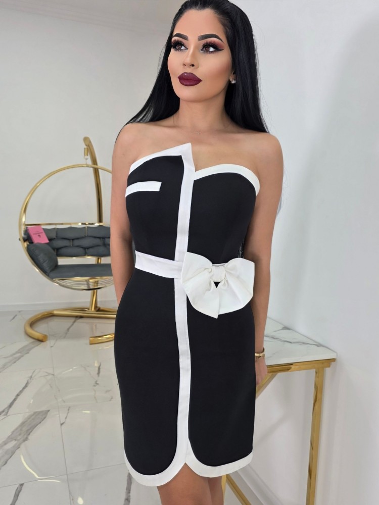 Рокля в черно и бяло