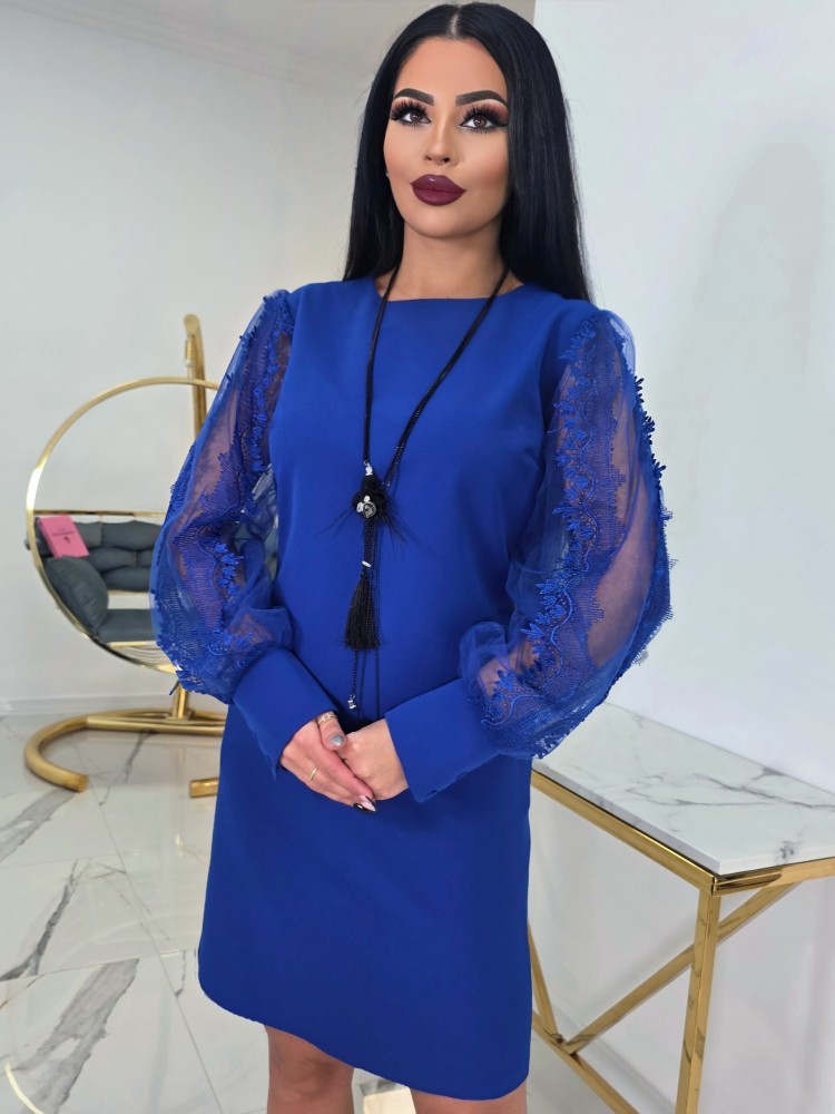 Рокля в кралскосин цвят