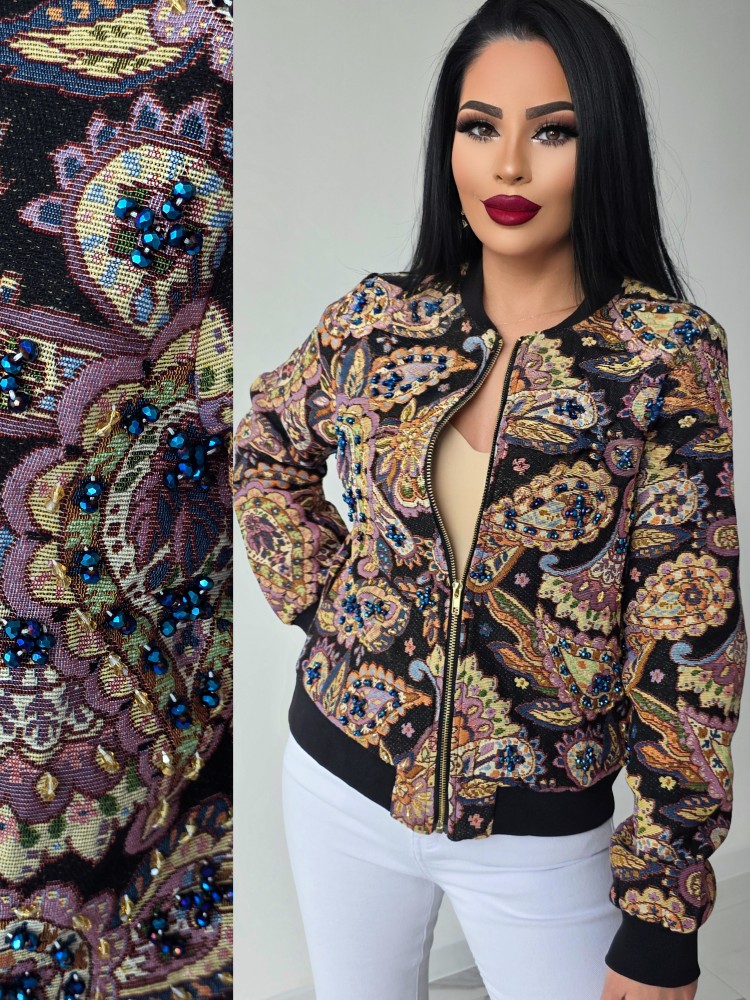 Яке Boutique Level