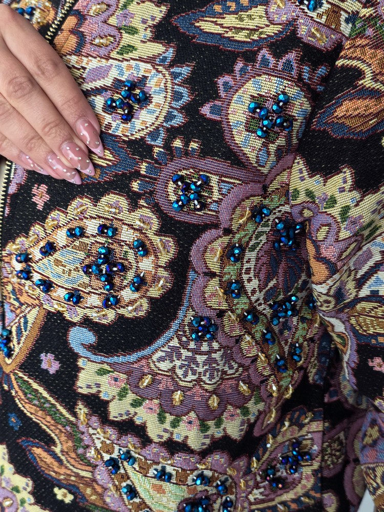 Яке Boutique Level