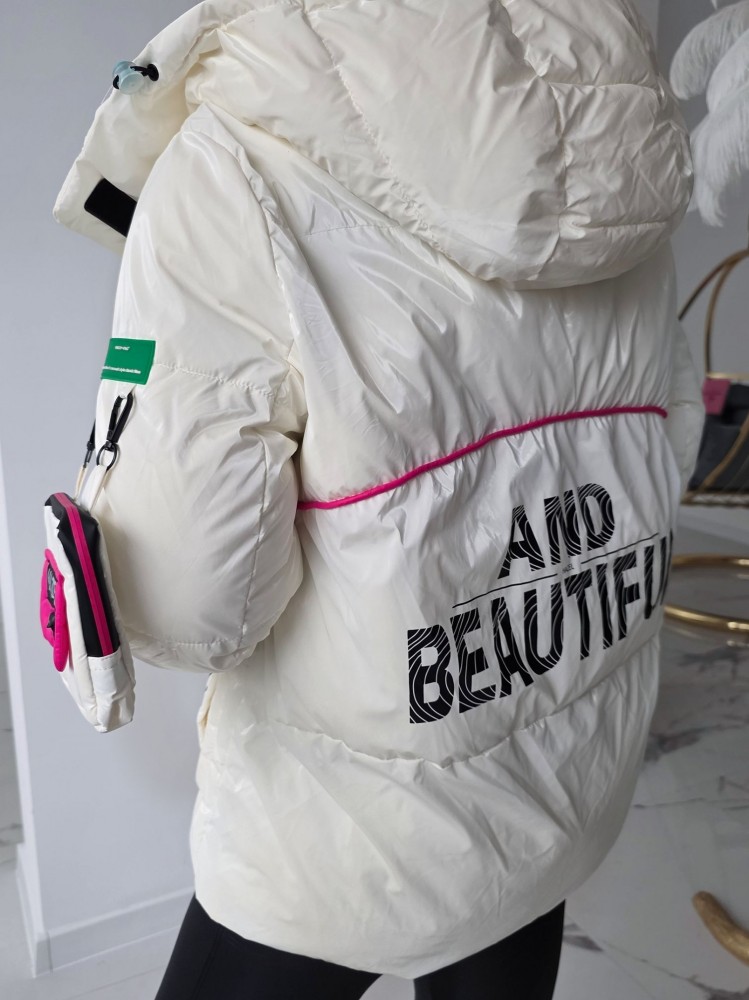 Яке Hazel Яке Hazel