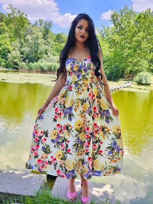 Бутикова рокля Summer