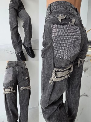 Дънки с накъсан ефект