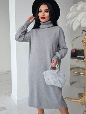 Ефирна рокля от плътен мохер с чанта