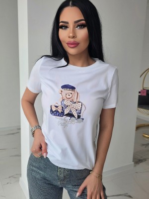 Красива тениска Outfit