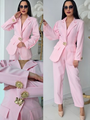 Луксозен костюм Baby pink