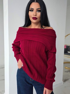 Пуловер с паднали рамене