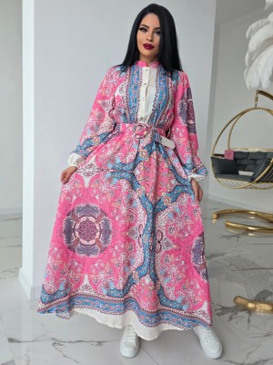 Рокля в пъстри цветове