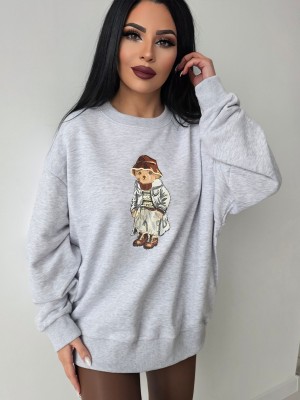 Суитшърт с мече