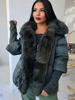 Зелено яке Green